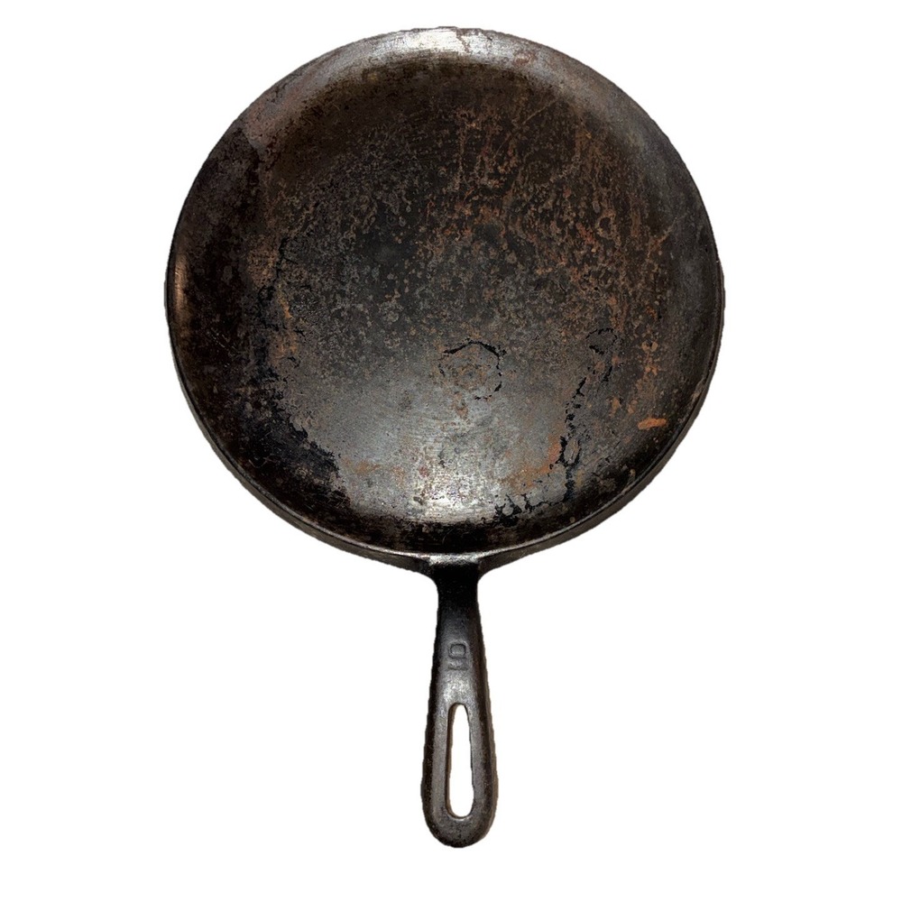 Vintage Cast Iron Round‎ 10 1/4" Griddle #9